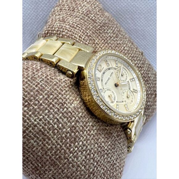 Michael Kors Parker MK5842 Women\'s Gold-Tone Analog Dial Quartz Watch JNA872 main image 7
